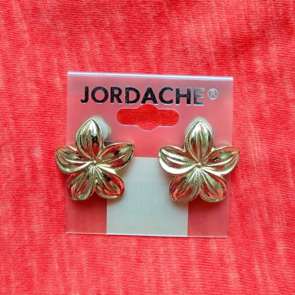 💰🌟 3 for $13 Jordache Vitage Clip-on Earrings